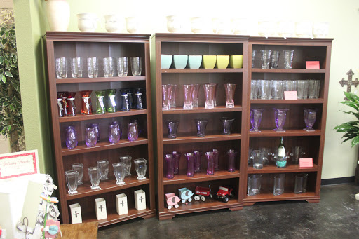 Wholesale Florist «Divine Floral & Gifts», reviews and photos, 1626 W Randol Mill Rd, Arlington, TX 76012, USA