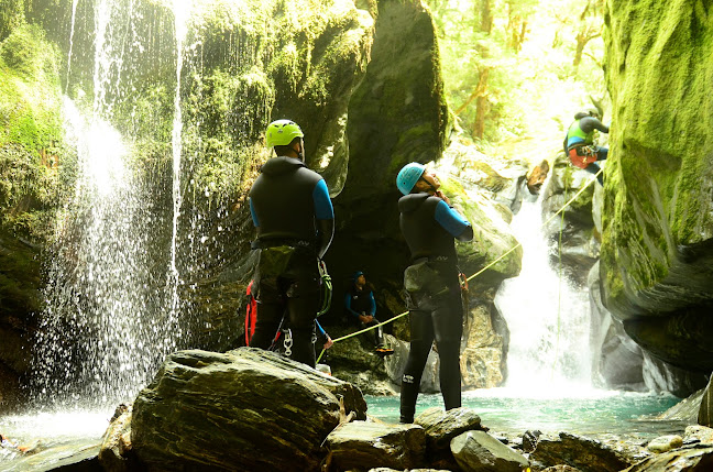 Reviews of Canyoning New Zealand in Queenstown - Travel Agency