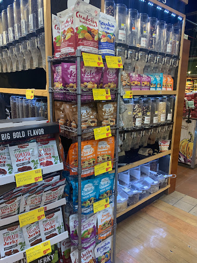 Supermarket «City Fresh (Associated) Supermarket», reviews and photos, 1380 Pennsylvania Ave, Brooklyn, NY 11239, USA