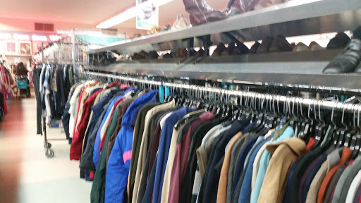 Thrift Store «The Outlet Thrift Store», reviews and photos, 1212 E Harding Way, Stockton, CA 95205, USA