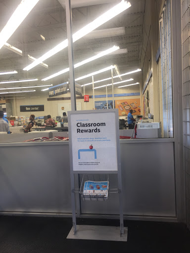 Office Supply Store «Staples», reviews and photos, 10530 Campus Way S, Largo, MD 20774, USA