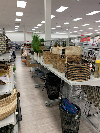 Clothing Store «Burlington Coat Factory», reviews and photos, 5766 Buford Hwy NE, Doraville, GA 30340, USA