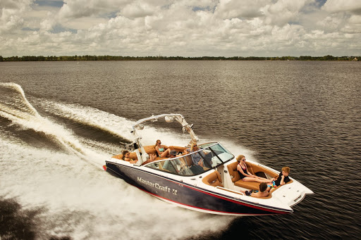 Boat Dealer «Norcal MasterCraft Discovery Bay Mall - Showroom / ProShop», reviews and photos, 1520 Discovery Bay Blvd #200, Discovery Bay, CA 94505, USA