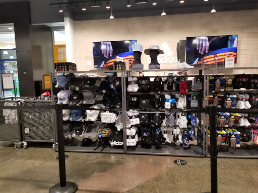 Shoe Store «Adidas», reviews and photos, 447 Great Mall Dr #556, Milpitas, CA 95035, USA