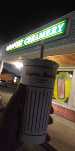 American Restaurant «Newport Creamery», reviews and photos, 1256 Warwick Ave, Warwick, RI 02888, USA