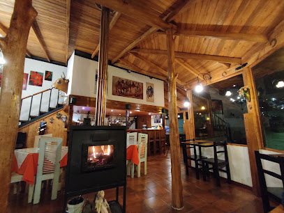 La Estancia Restaurante - Av. Gral. Enriquez, Guaranda, Ecuador