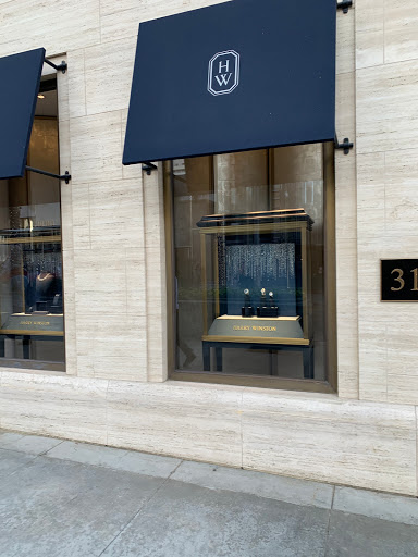 Jewelry Store «Harry Winston», reviews and photos, 310 N Rodeo Dr, Beverly Hills, CA 90210, USA