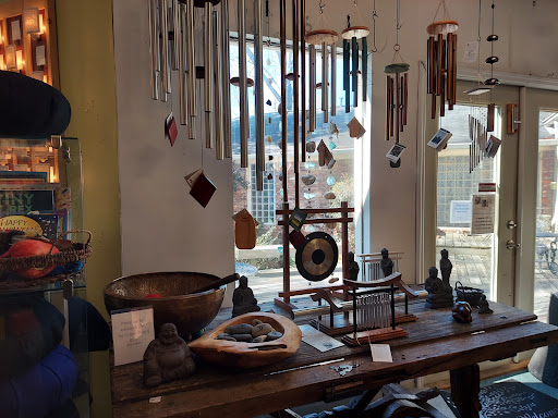 Book Store «Phoenix & Dragon Bookstore», reviews and photos, 5531 Roswell Rd NE, Sandy Springs, GA 30342, USA