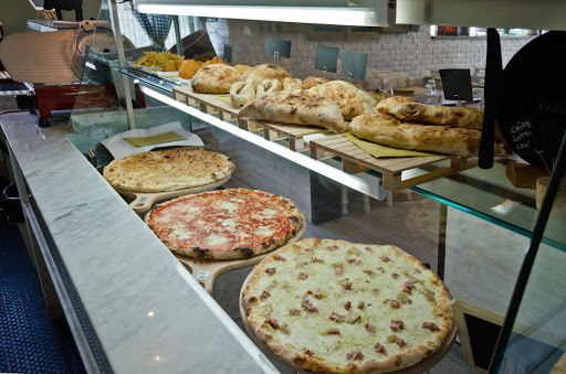 Amici - Ristorante, Pizzeria in LAquila, Provincia dellAquila