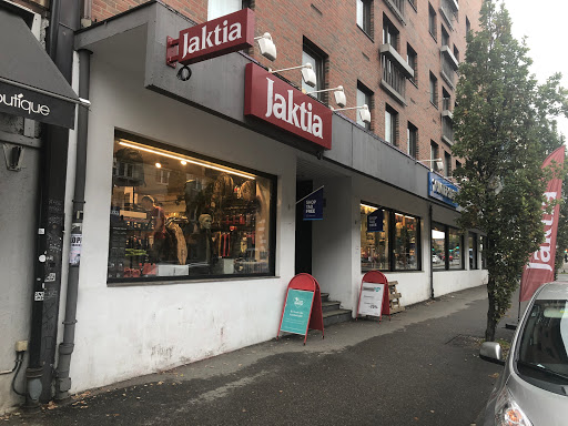 Butikker for å kjøpe regnfrakker for kvinner Oslo