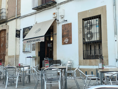 Mesón Restaurante Navarro - Pl. Ayuntamiento, 2, 23400 Úbeda, Jaén, Spain