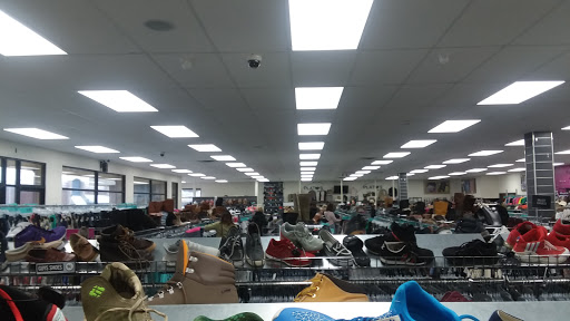 Furniture Store «Ashley HomeStore», reviews and photos, 4725 Dressler Rd NW, Canton, OH 44718, USA