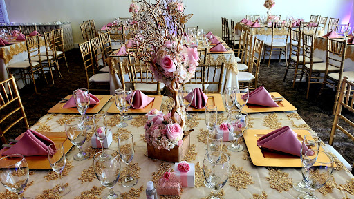 La Luna Banquet Hall-Salon Para Fiestas en Los Angeles CA-Fiesta de Quinceaños en Los Angeles CA