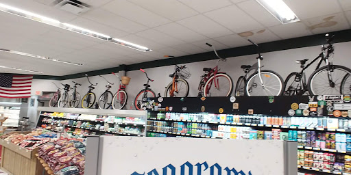 Grocery Store «Home Town Market», reviews and photos, 3895 Columbus Rd, Centerburg, OH 43011, USA