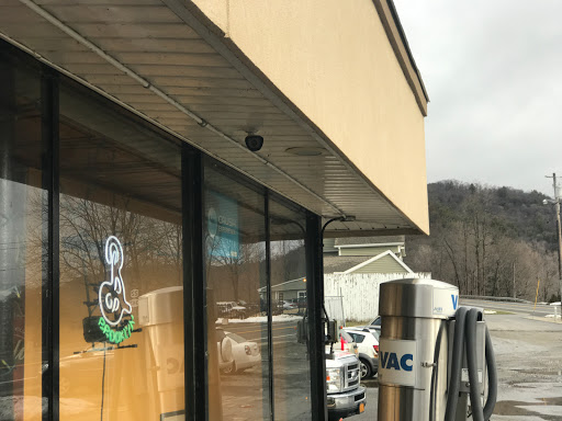 Convenience Store «Cousins Mini Mart», reviews and photos, 3997 NY-22, Wassaic, NY 12592, USA