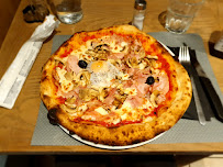 Plats et boissons du Pizzeria Une tomate bleue à Mâcon - n°19