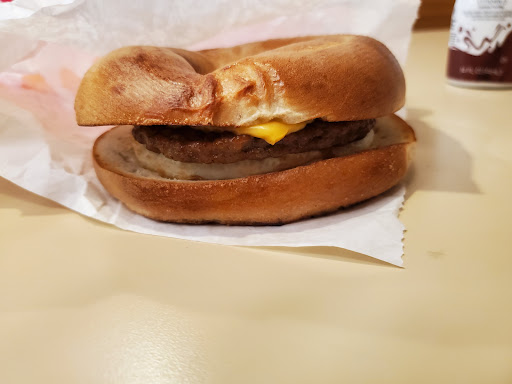 Donut Shop «Dunkin Donuts», reviews and photos, 645 Penn St, Reading, PA 19601, USA