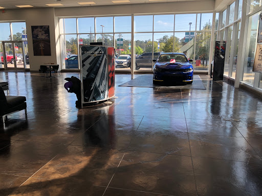 Car Dealer «Rainbow Chrysler Dodge Jeep LLC», reviews and photos, 301 River Highlands Blvd, Covington, LA 70433, USA