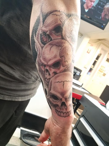 Tattoo Shop «Tattoo Fever», reviews and photos, 43 Bridge St, Pelham, NH 03076, USA