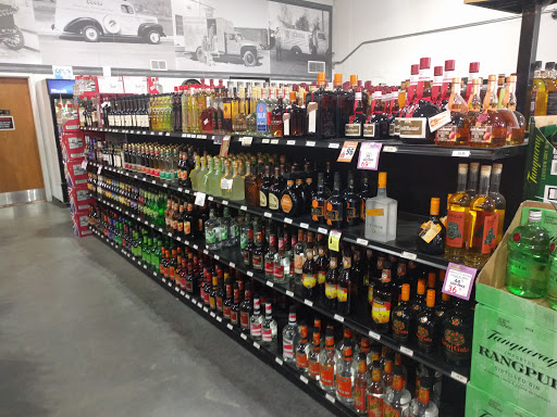 Liquor Store «Bubbles Liquor World», reviews and photos, 675 Genoa Way, Castle Rock, CO 80109, USA
