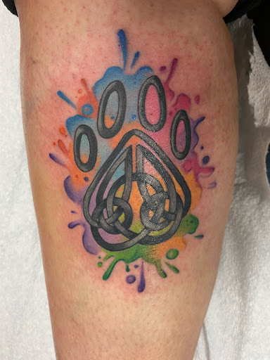 Tattoo Shop «Golden Lotus Tattoo Studio», reviews and photos, 3901 E Kiehl Ave C, Sherwood, AR 72120, USA