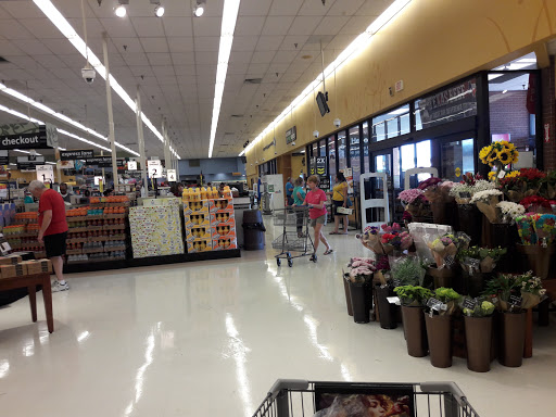Grocery Store «Kroger», reviews and photos, 2109 Harwood Rd, Bedford, TX 76021, USA