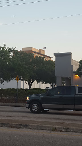 Donut Shop «Turner Donut Shop», reviews and photos, 902 9th Ave W, Bradenton, FL 34205, USA