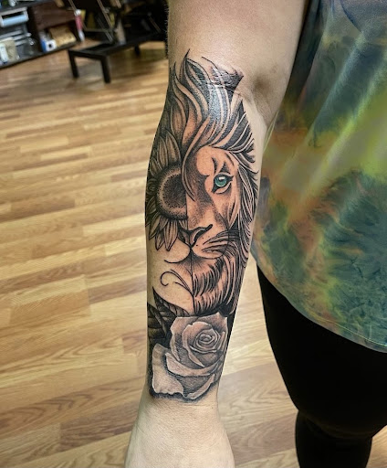 Tattoo Shop «Cupid Slave Tattoo Company», reviews and photos, 7111 US-278, Covington, GA 30014, USA