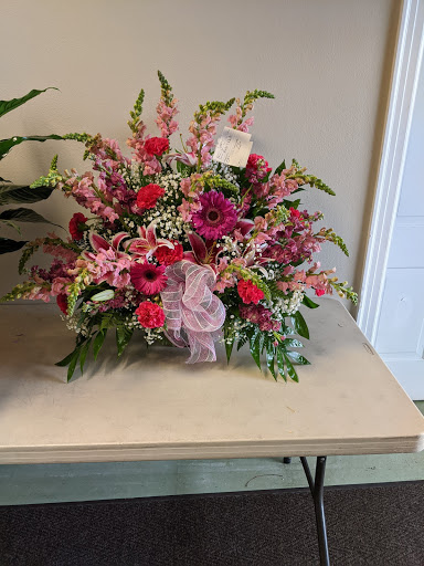 Florist «Blossom Shoppe», reviews and photos, 102 E Washington St, Princeton, KY 42445, USA