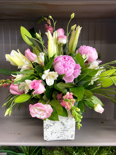 Florist «Design Works Flowers», reviews and photos, 624 N Main St, Rochester, MI 48307, USA