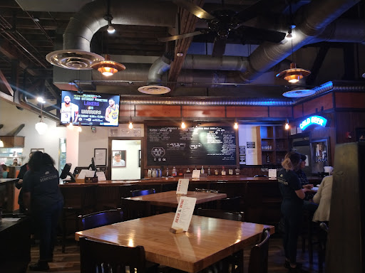 Shopping Mall «The Oaks Shopping Mall», reviews and photos, 500 N Thompson Ln, Murfreesboro, TN 37129, USA