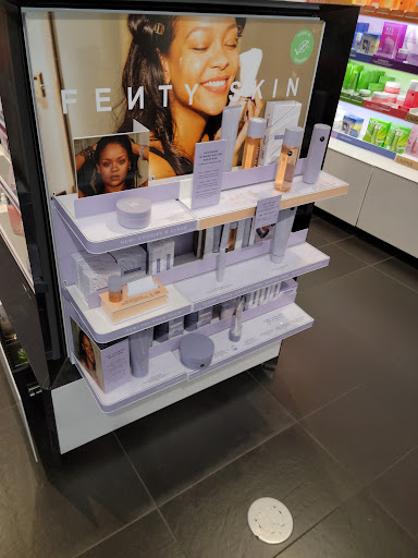 Cosmetics Store «SEPHORA», reviews and photos, 1689 Arden Way #1084, Sacramento, CA 95815, USA