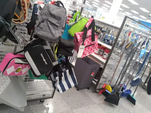 Clothing Store «Ross Dress for Less», reviews and photos, 11310 W Florissant Ave, Florissant, MO 63033, USA