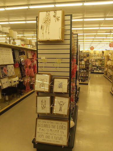 Craft Store «Hobby Lobby», reviews and photos, 1901 Shady Brook St, Columbia, TN 38401, USA