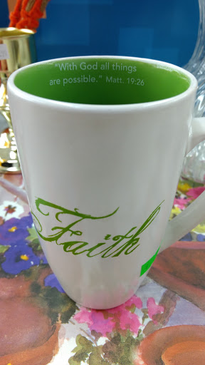 Thrift Store «This-N-That Thrift Store Vancouver Plaza», reviews and photos, 7601 NE Vancouver Plaza Dr, Vancouver, WA 98662, USA