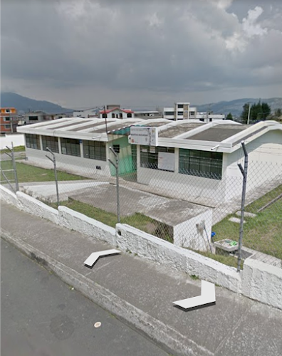 Opiniones de Subcentro de Salud Martha Bucaram en Quito - Hospital