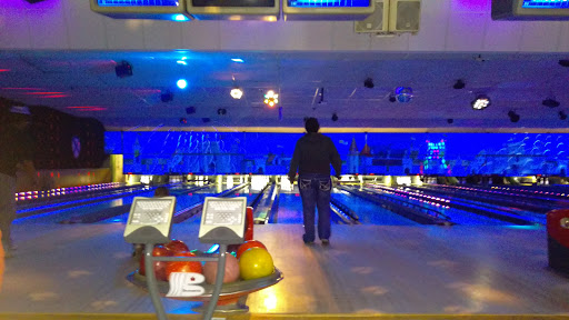 Bowling Alley «Camelot Lanes», reviews and photos, 628 Boardman-Canfield Rd, Youngstown, OH 44512, USA