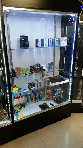 Tobacco Shop «Up-N-Smoke», reviews and photos, 110 Sparrow Dr, Shepherdsville, KY 40165, USA