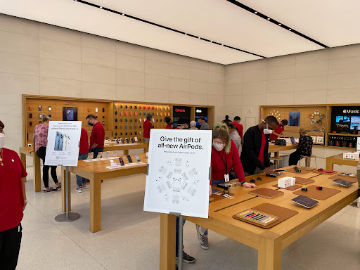 Computer Store «Apple Avalon», reviews and photos, 8130 Avalon Blvd, Alpharetta, GA 30009, USA