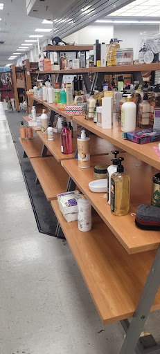 Clothing Store «Burlington Coat Factory», reviews and photos, 1025 W Patrick St, Frederick, MD 21702, USA