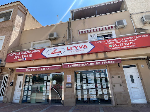 Leyva Inmobiliaria y administración de fincas en Puerto de Mazarrón
