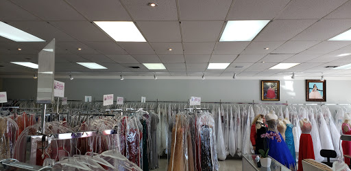 Bridal Shop «Modabella Bridals», reviews and photos, 1433 W 49th St, Hialeah, FL 33012, USA