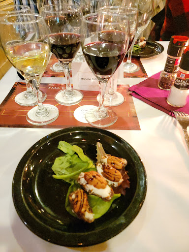 Bar & Grill «The Lookout Bar & Grill», reviews and photos, 8672 Pineview Ln N, Maple Grove, MN 55369, USA