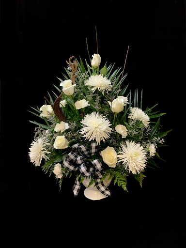 Florist «The Enchanted Florist», reviews and photos, 109 Public Sq, Lagrange, OH 44050, USA