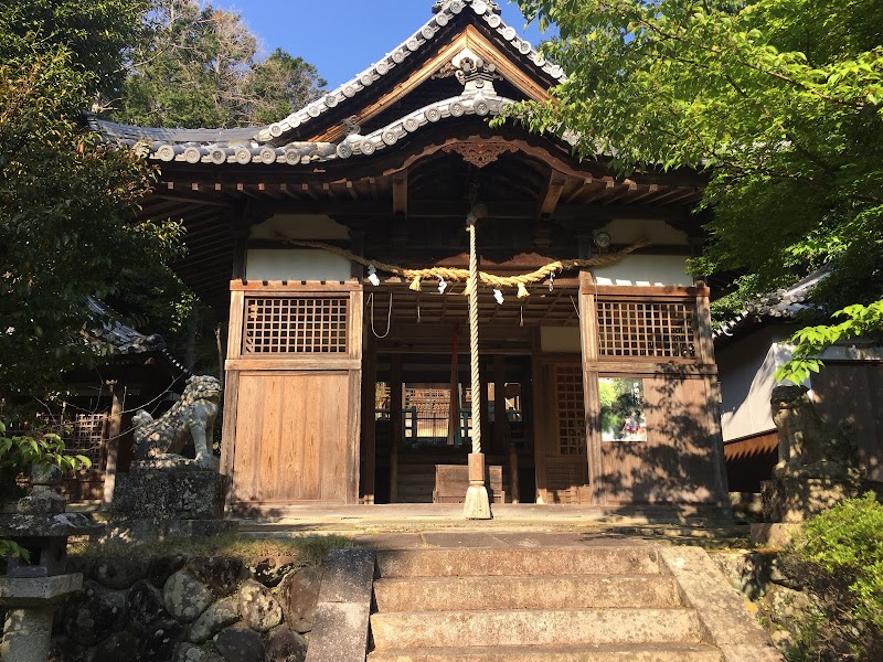 若一王子神社(県指定史跡)