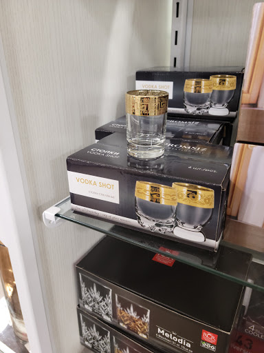 Department Store «HomeGoods», reviews and photos, 43 Woodbridge Center Dr, Woodbridge, NJ 07095, USA