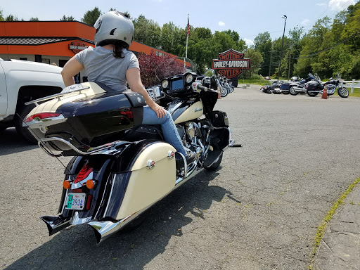 Harley-Davidson Dealer «Harley-Davidson of Southampton», reviews and photos, 17 College Hwy, Southampton, MA 01073, USA