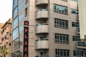 Al Khaleej Plaza Furnished Apartments image