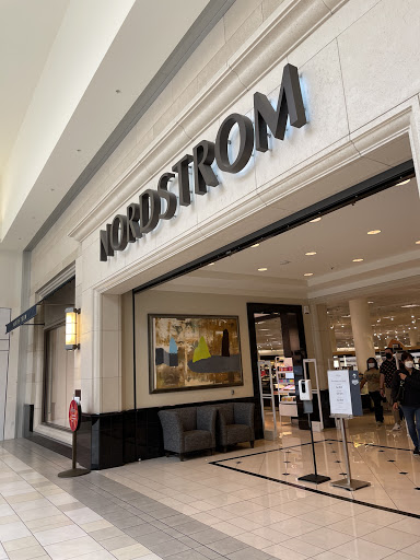 Department Store «Nordstrom Tacoma Mall», reviews and photos, 4502 S Steele St, Tacoma, WA 98409, USA