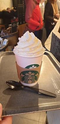 Frappuccino du Restaurant servant le petit-déjeuner Starbucks à Paris - n°14